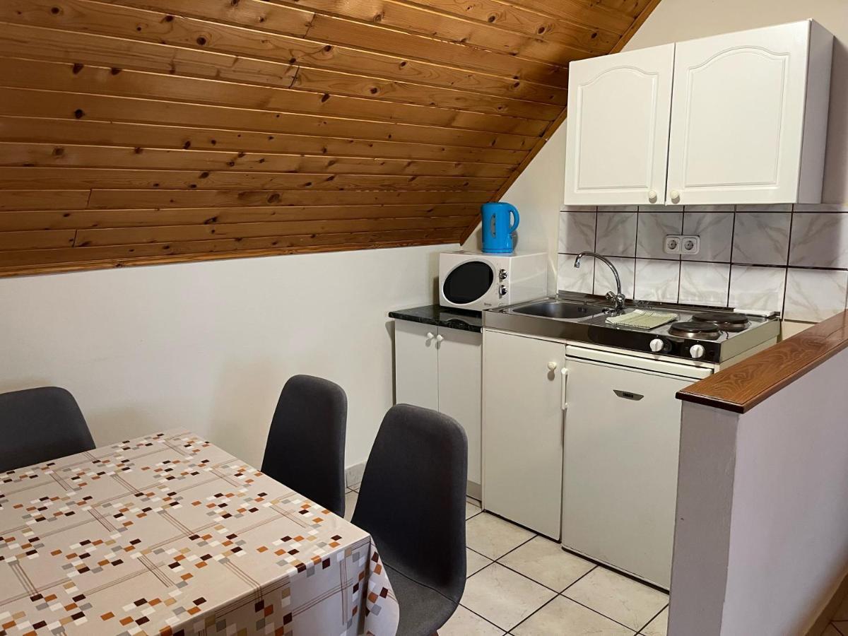 Apartament Ibolya Vendeghaz Kehidakustány Zewnętrze zdjęcie