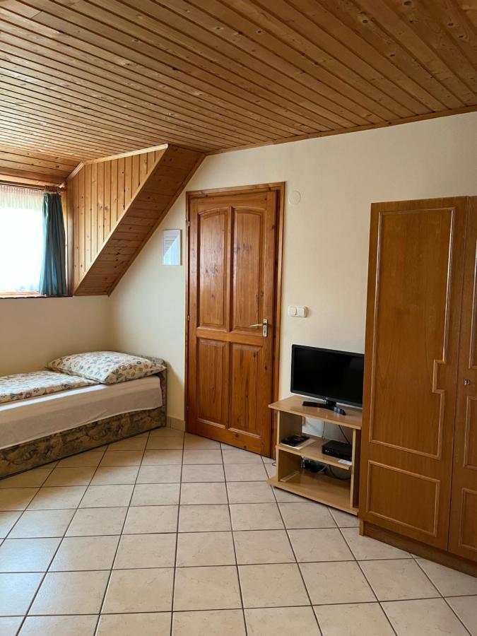 Apartament Ibolya Vendeghaz Kehidakustány Zewnętrze zdjęcie