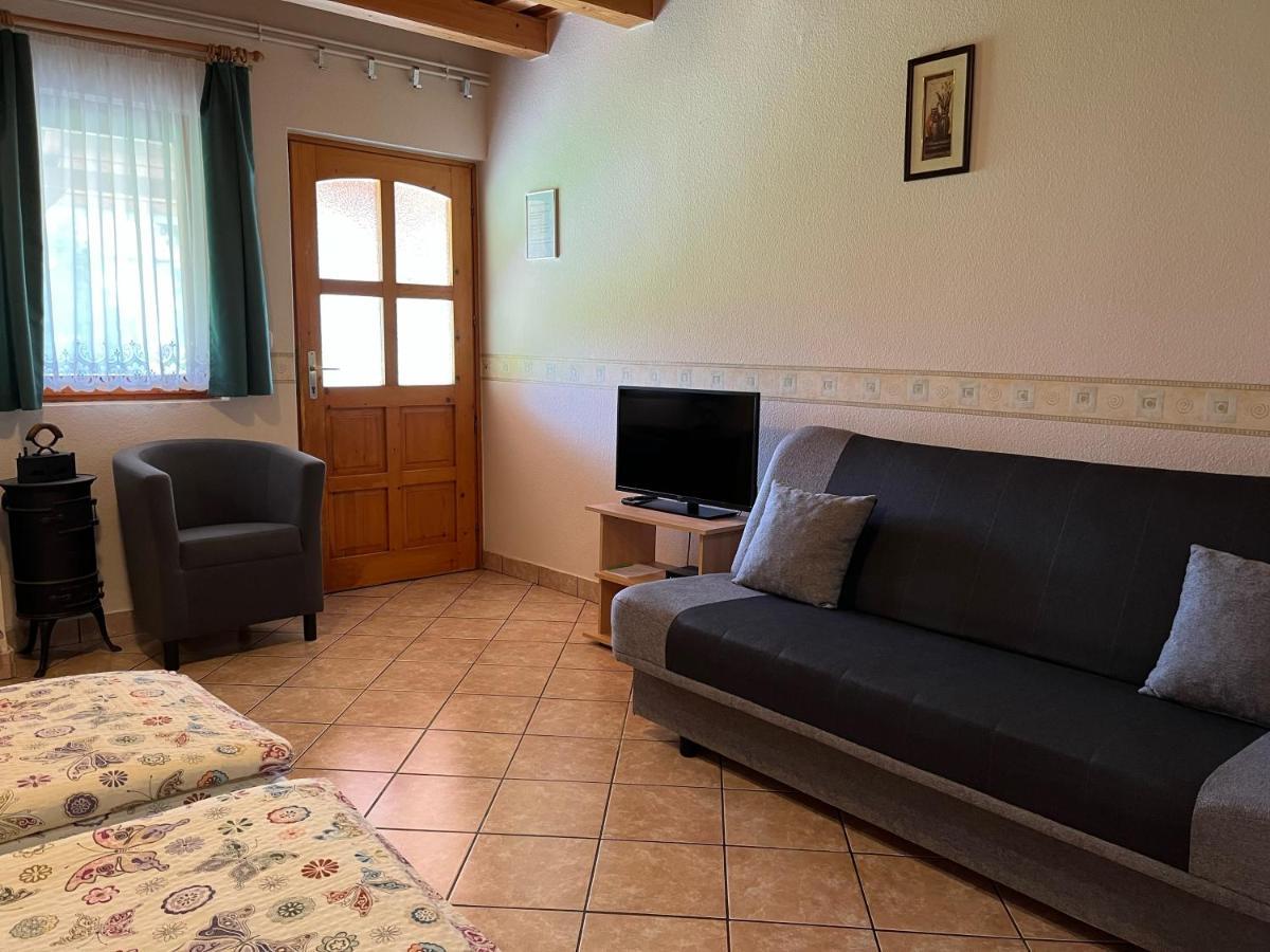 Apartament Ibolya Vendeghaz Kehidakustány Zewnętrze zdjęcie