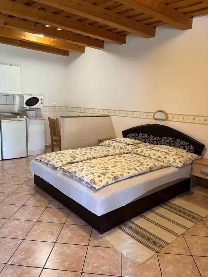 Apartament Ibolya Vendeghaz Kehidakustány Zewnętrze zdjęcie
