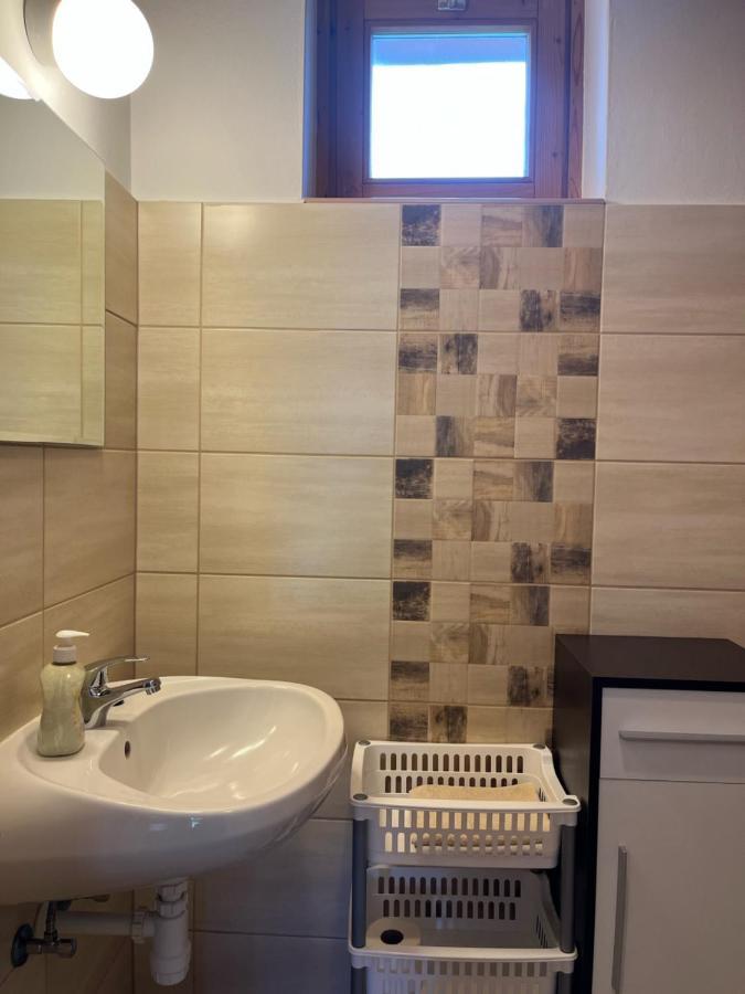 Apartament Ibolya Vendeghaz Kehidakustány Zewnętrze zdjęcie
