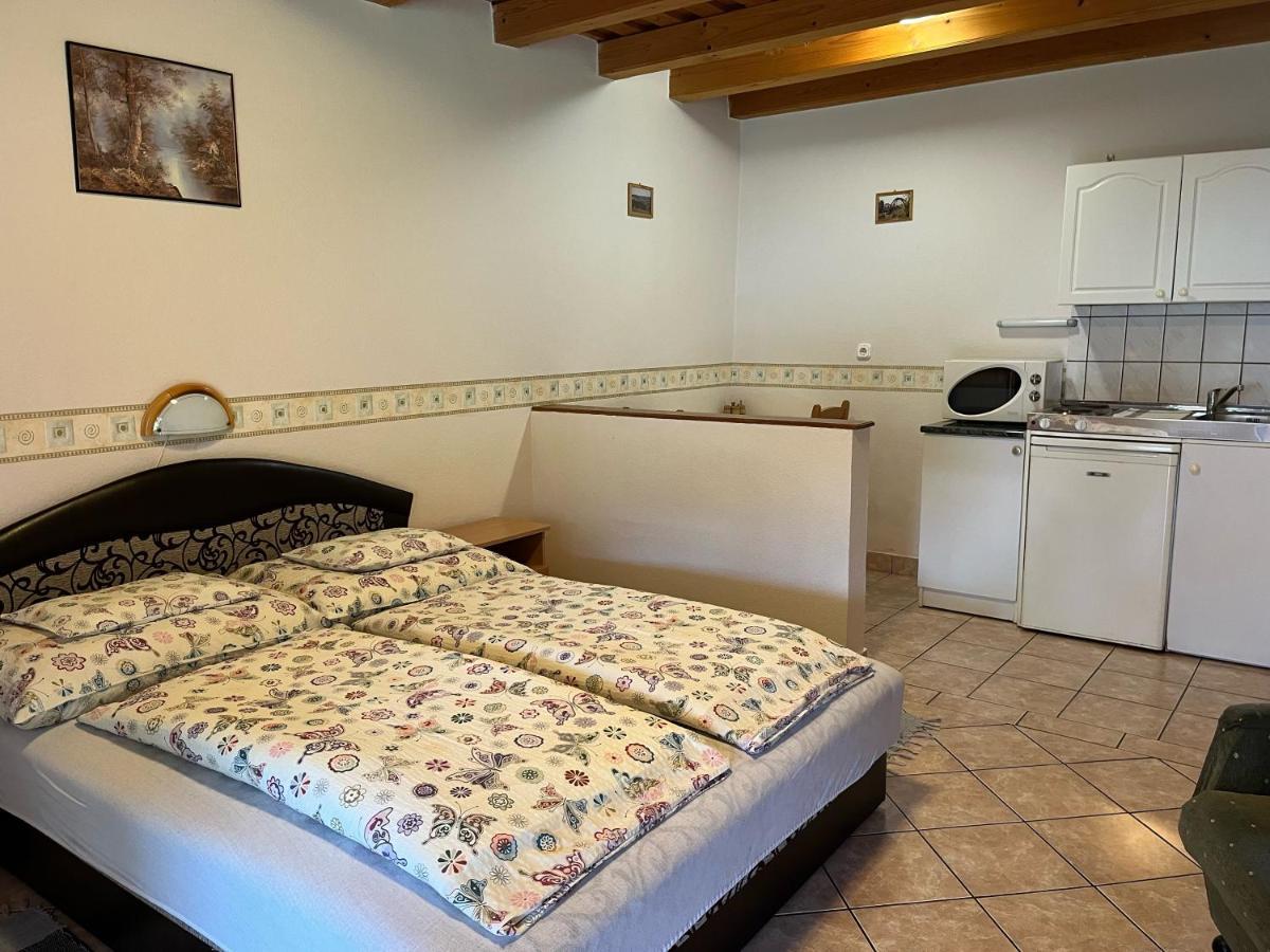 Apartament Ibolya Vendeghaz Kehidakustány Zewnętrze zdjęcie